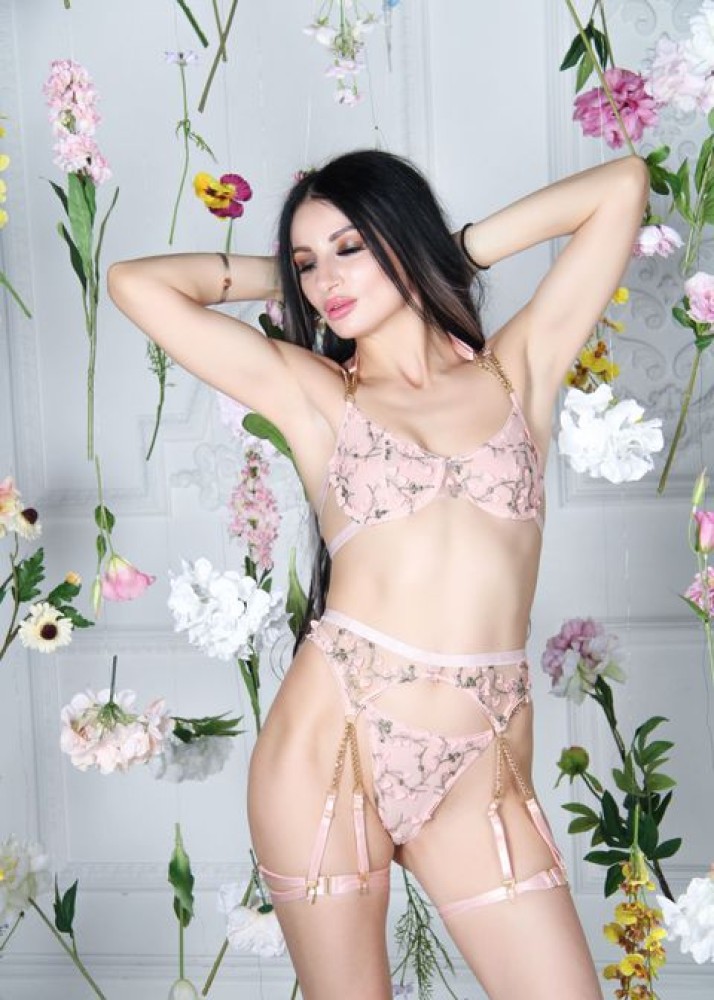 Индивидуалка Камила фото № 2 в городе Североморск